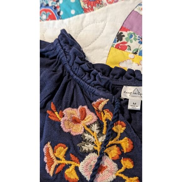 Keep in Touch Floral Embroidered Bell Sleeve Tie Ruffle Neck Top Womens Sz M - Picture 8 of 12